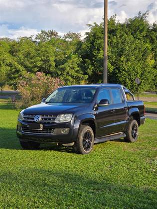 VOLKSWAGEN AMAROK 2.0 HIGHLINE 4X4 CD 16V TURBO INTERCOOLER DIESEL 4P AUTOMÁTICO VOLKSWAGEN AMAROK 2.0 HIGHLINE 4X4 CD 16V TURBO INTERCOOLER DIESEL 4P AUTOMÁTICO